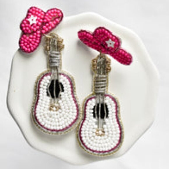 Seed Beaded Pink Guitar Cowgirl Hat Country Music Concert Earrings NEW - Picture 3 of 3